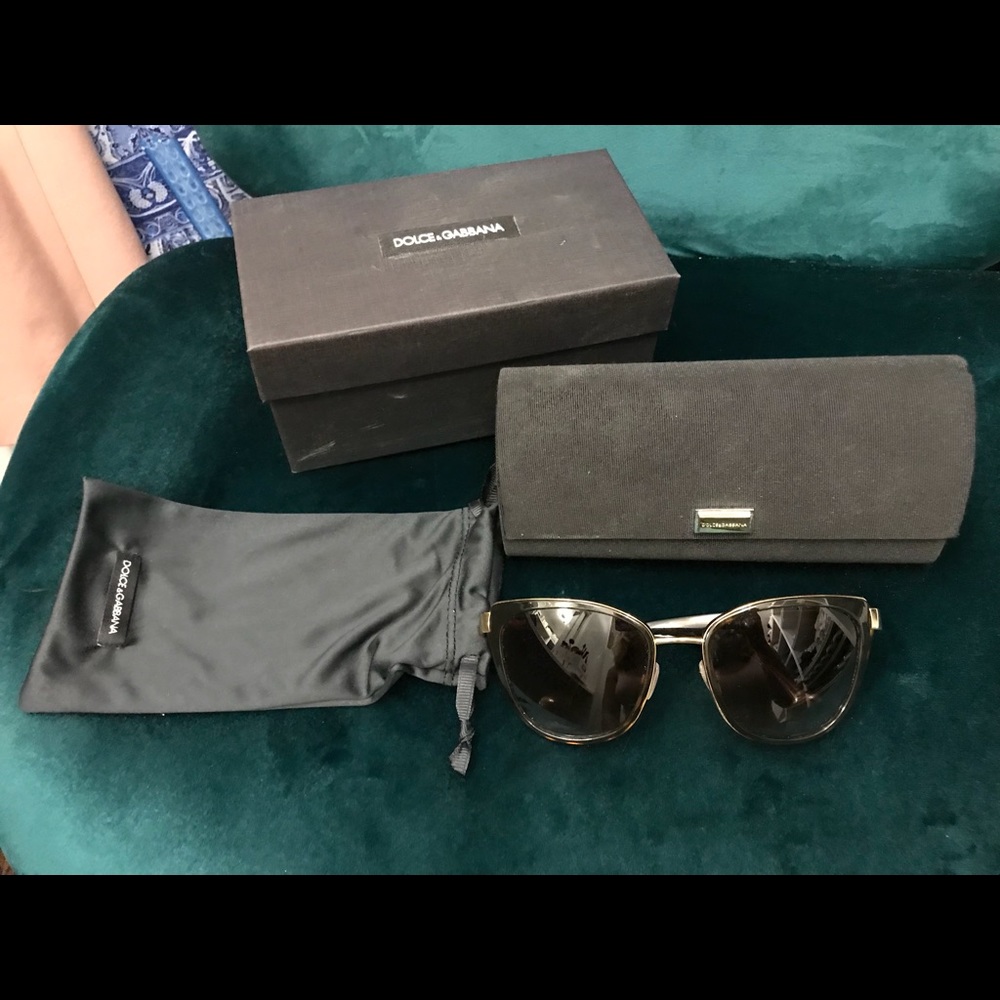 DOLCE & GABBANA DG2107  Sunglasses Tortoise Lense